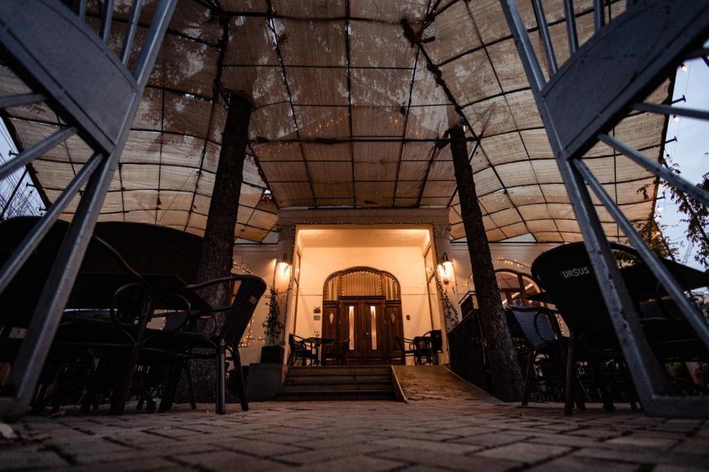 Casa Del Sole Hotel Alba Iulia Buitenkant foto